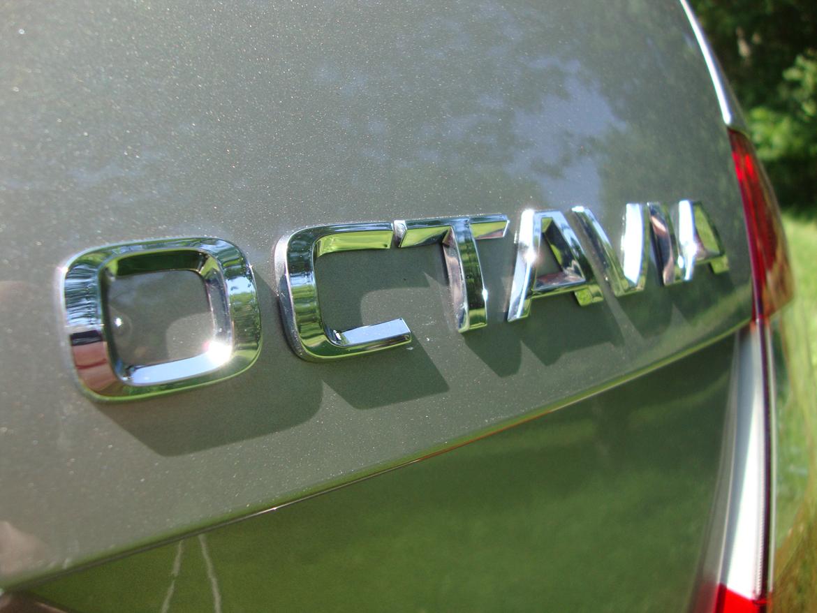 Skoda Octavia Elegance *SOLGT* billede 1