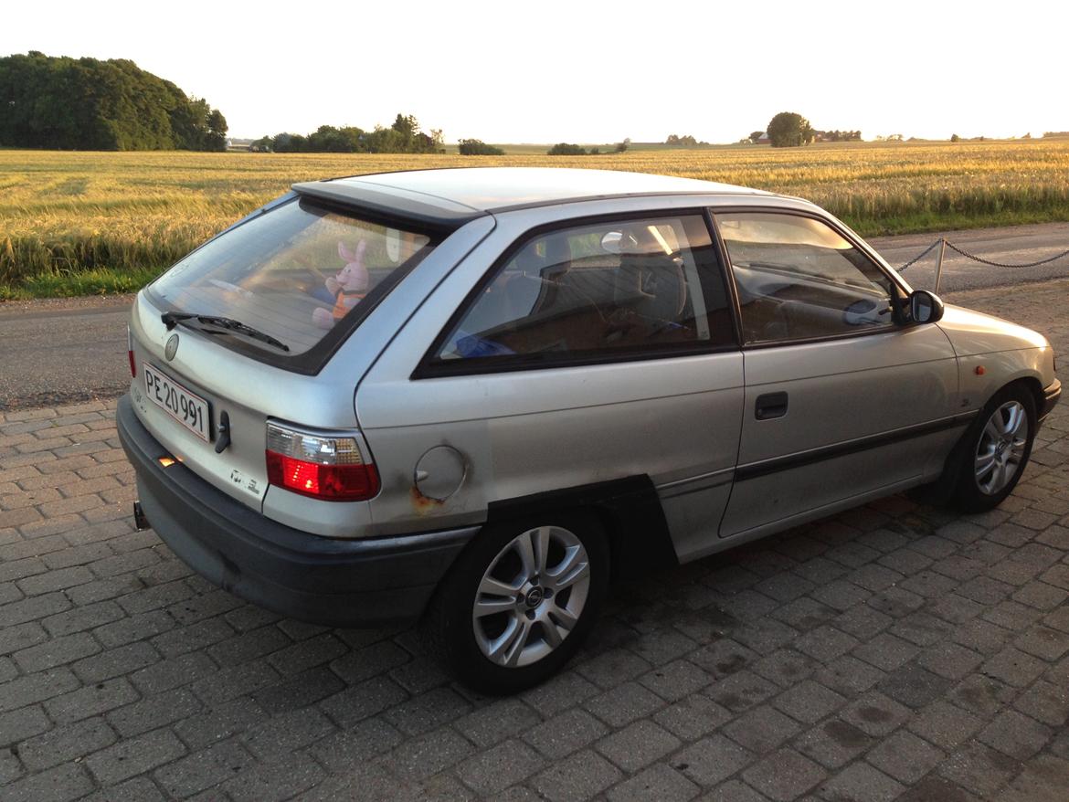 Opel astra f billede 17