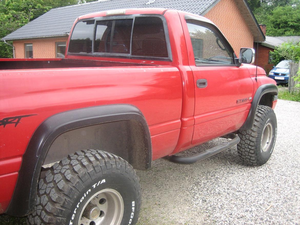 Dodge Ram 1500 4x4 solgt billede 3