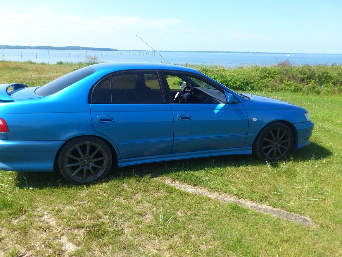 Toyota carina e billede 2