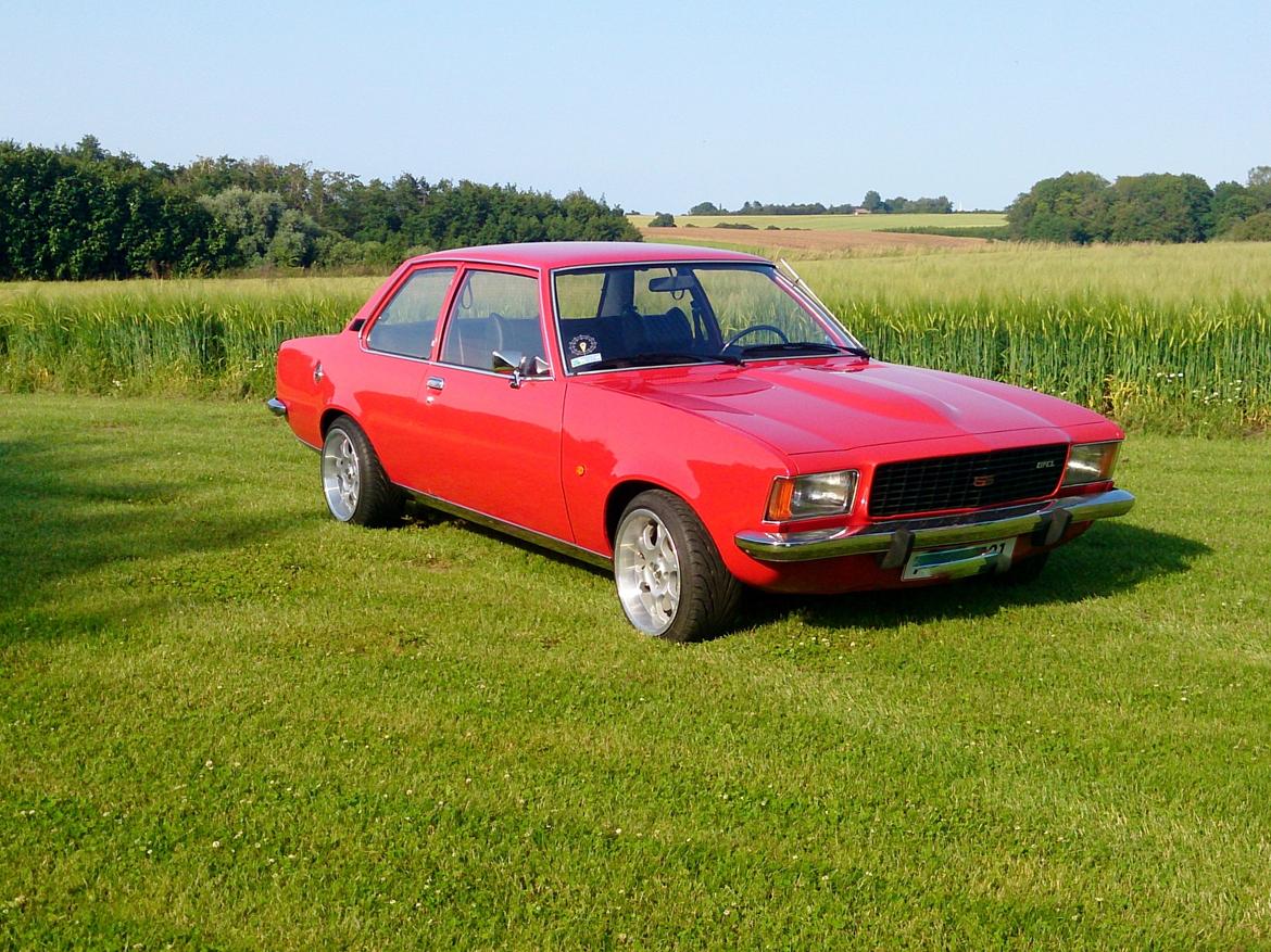 Opel Rekord D billede 1