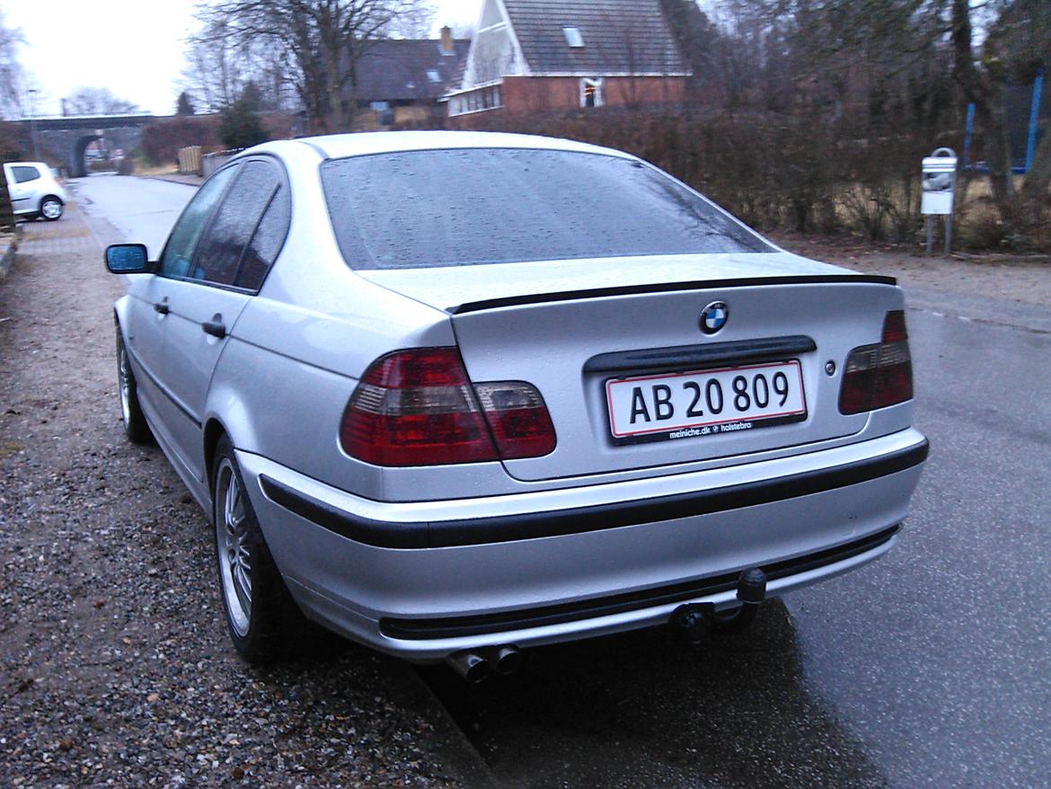 BMW e46 318i / SOLGT billede 5