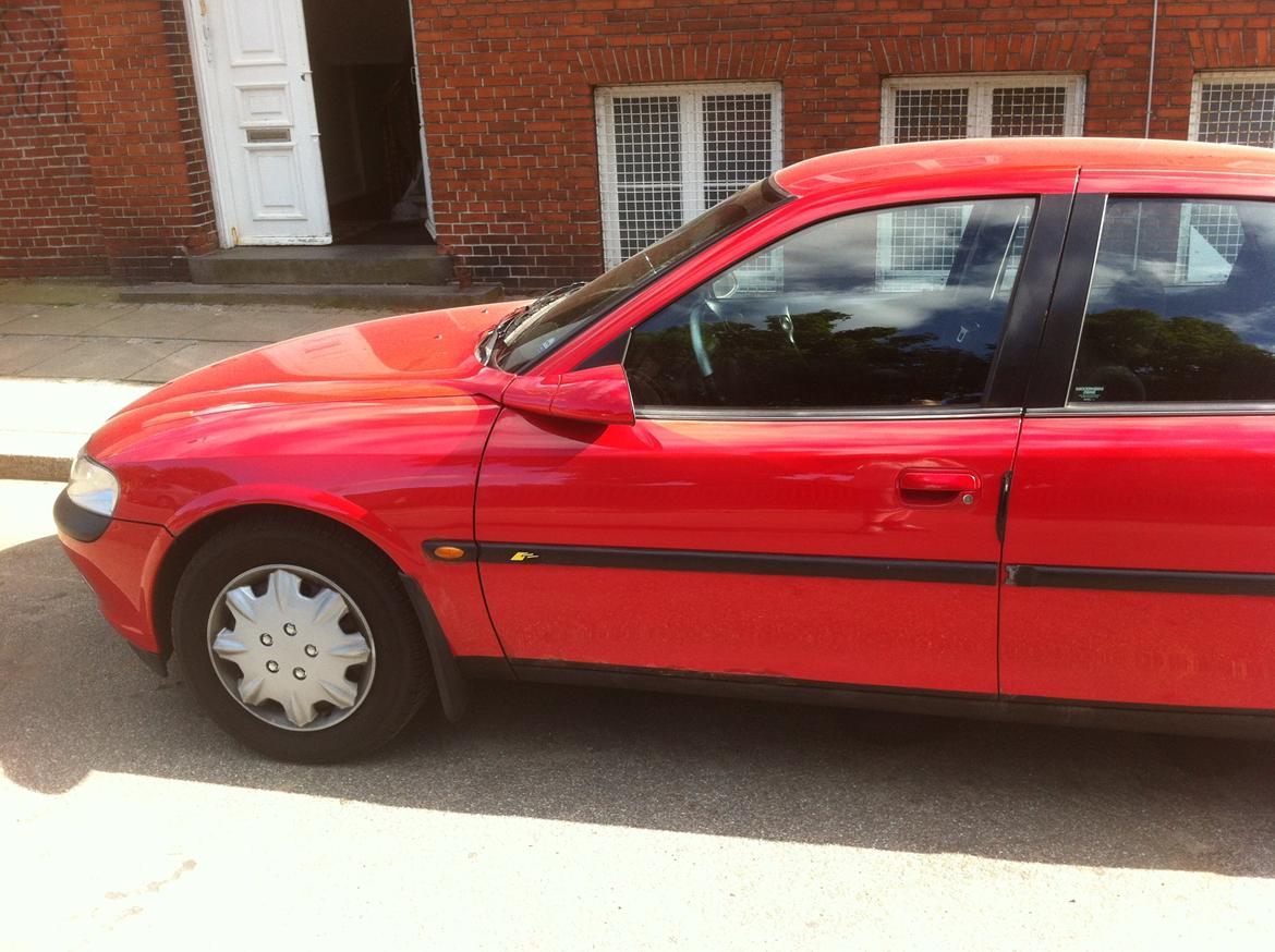 Opel vectra 2.0 sport billede 3