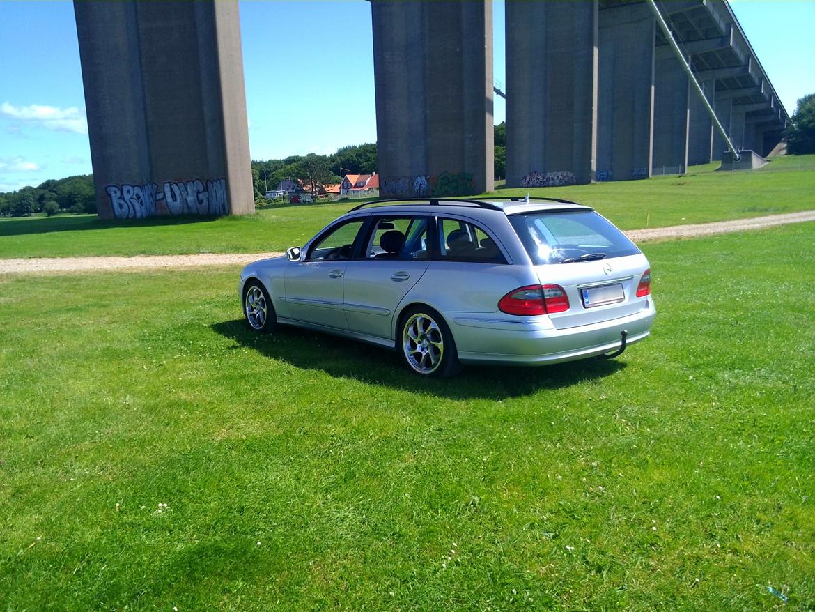 Mercedes Benz E320 CDI Avantgarde st.car aut. - Med de nye Kleemann TS-7 på. billede 9