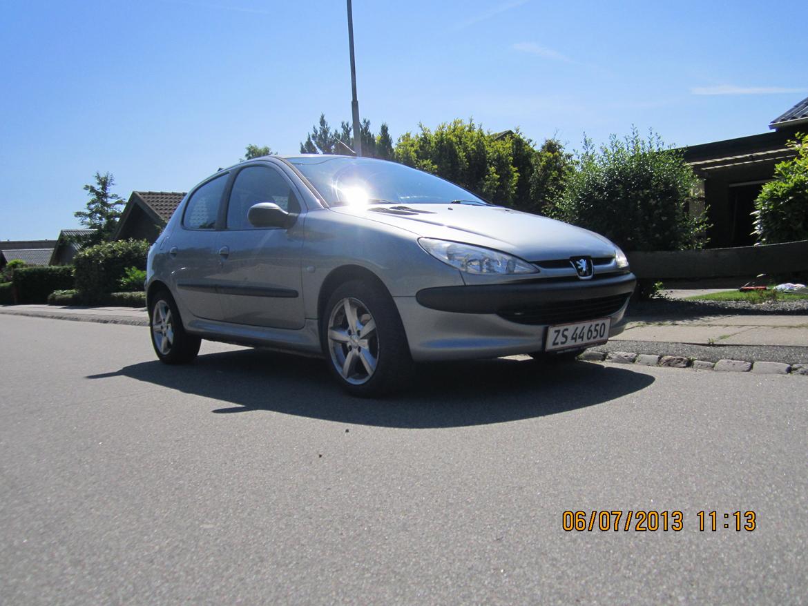Peugeot 206 billede 1