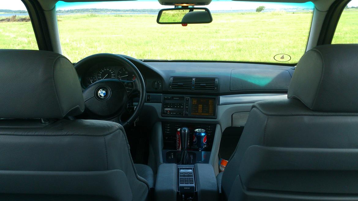 BMW 528IA Touring billede 5