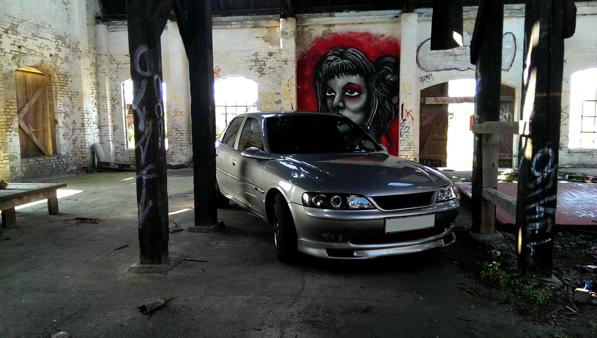 Opel Vectra B 1,8 16V GL *SOLGT* billede 11