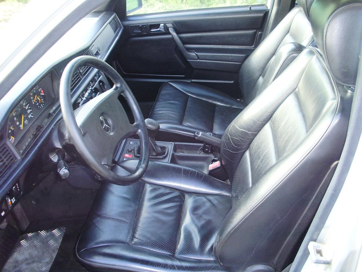 Mercedes Benz Mercedes 190e billede 8
