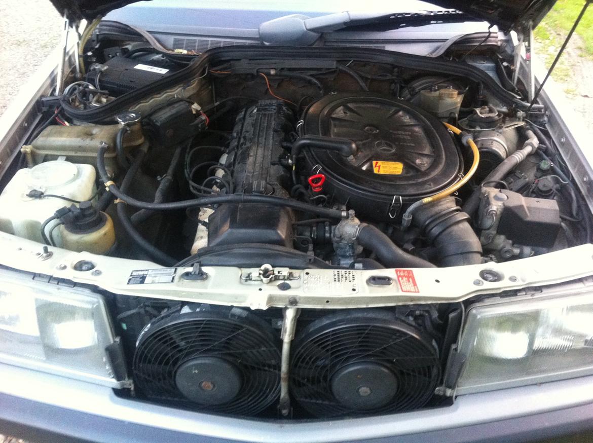 Mercedes Benz Mercedes 190e billede 10