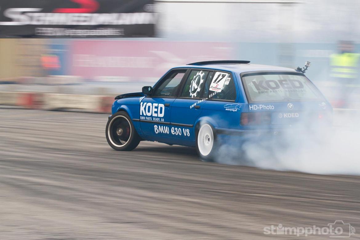 BMW e30 touring V8 billede 6