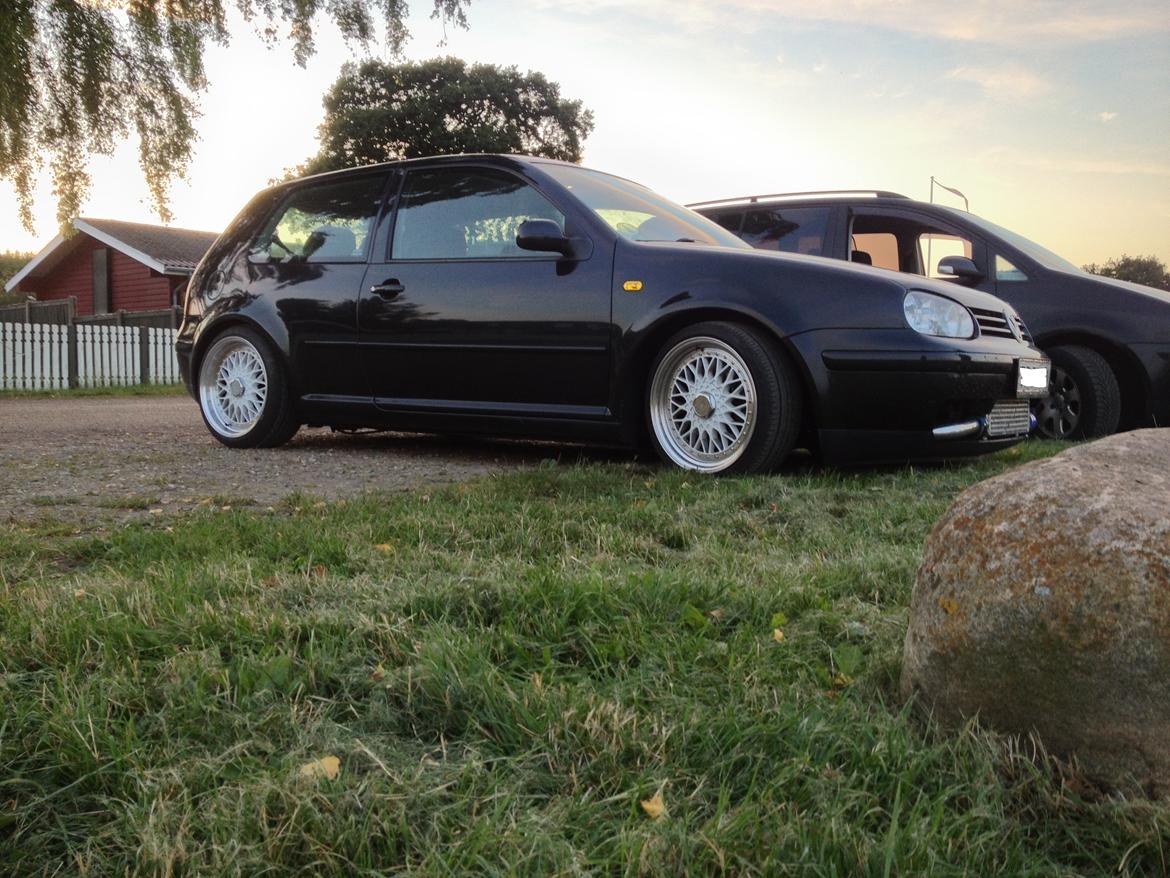 VW Golf MKIV GTi SOLGT billede 4