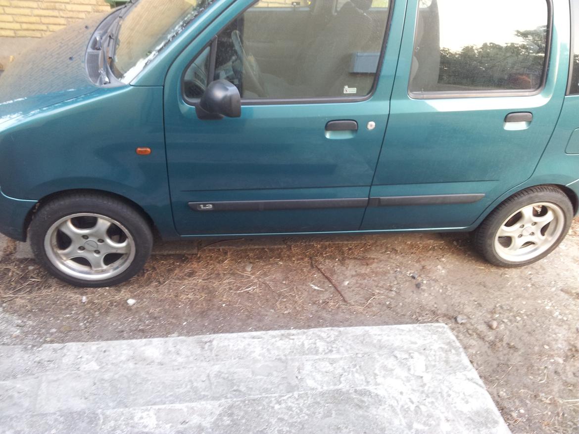 Suzuki wagon r+ billede 14