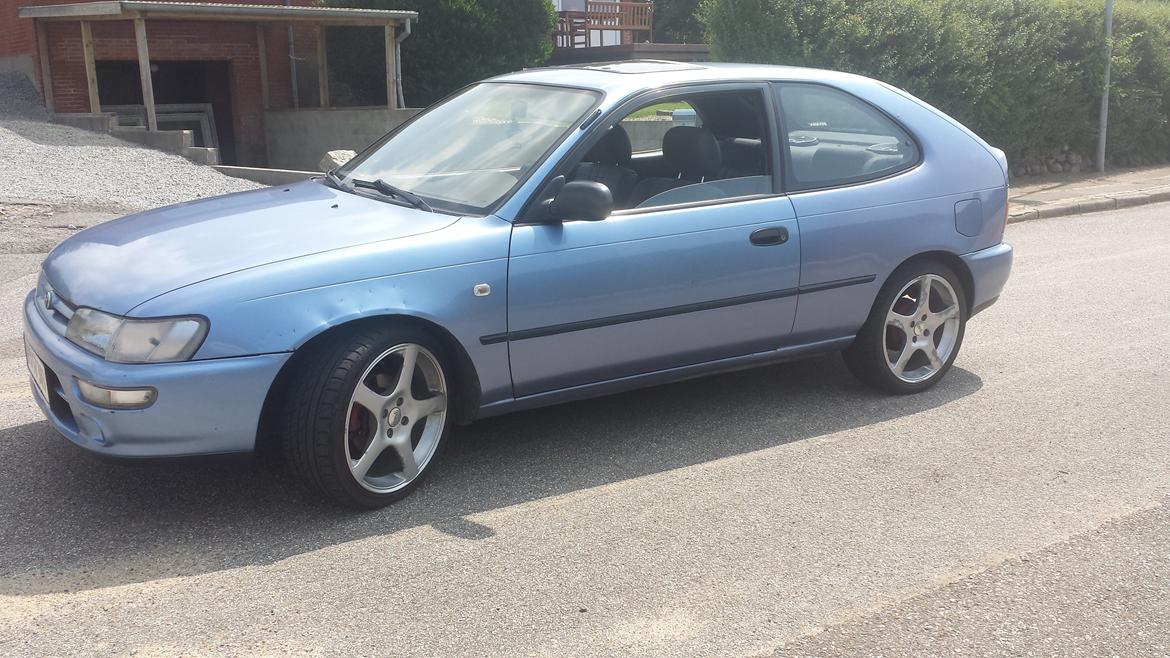 Toyota Corolla - Champ billede 3