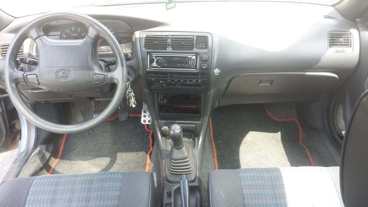 Toyota Corolla - Champ billede 5