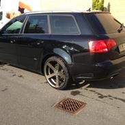 Audi A4 b7 2,0 TDI S-Line