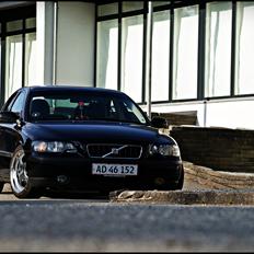 Volvo S60 2,4 TURBO 200hk