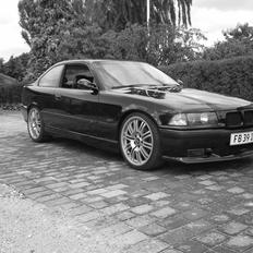 BMW E36 320 Coupe