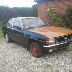 Opel Ascona B 1.6 S