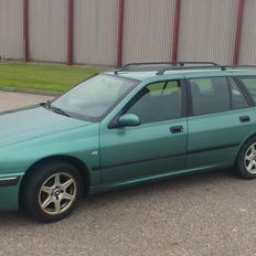 Peugeot 406 SR Tdl bil