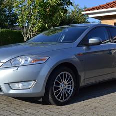 Ford Mondeo 2.5 20V Turbo Titanium Stc.