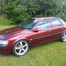 Opel Vectra B 2,0 16V AUT. - TOTALSKADET 17.09.2013