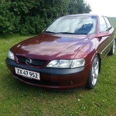 Opel Vectra B 2,0 16V AUT. - TOTALSKADET 17.09.2013
