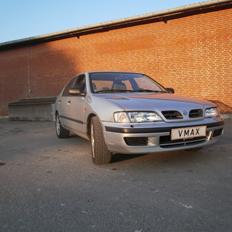 Nissan Primera P11