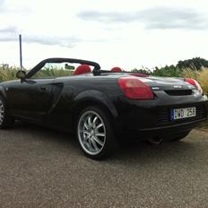 Toyota MR2 MR-S Roadster/Spyder 
