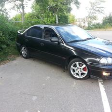 Toyota Avensis Blacktop