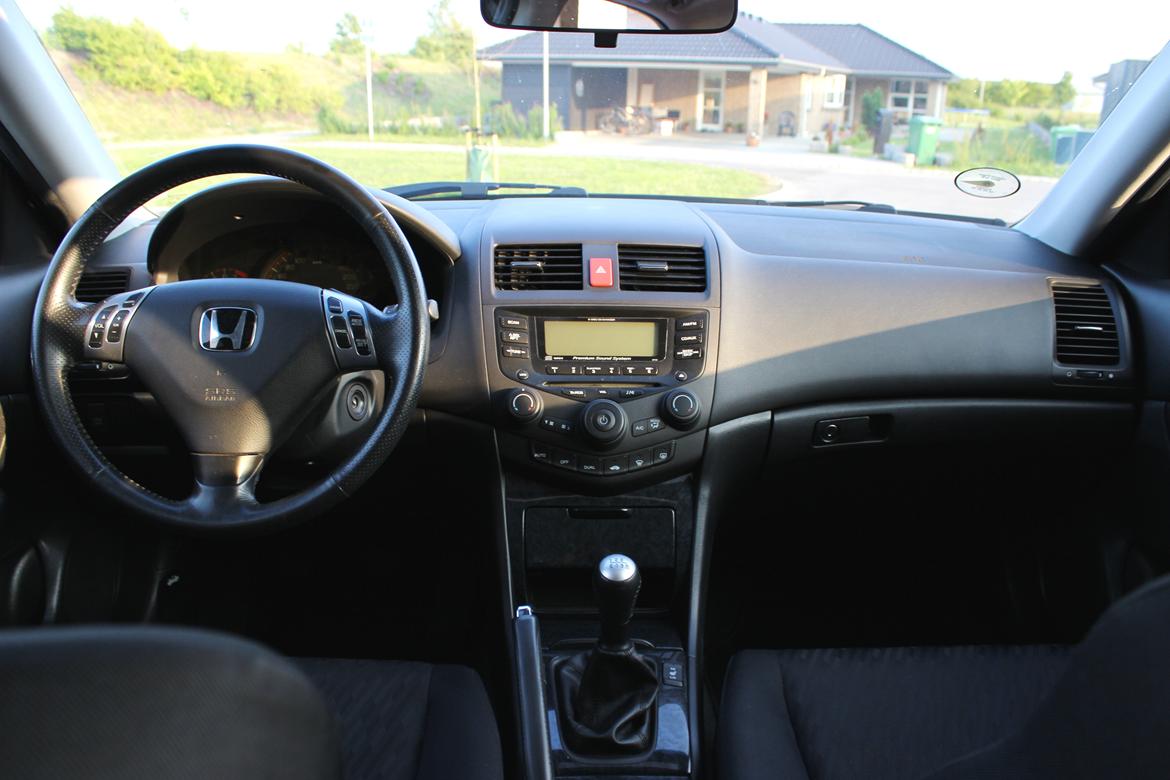 Honda Accord 2.4 i-VTEC Solgt! billede 17