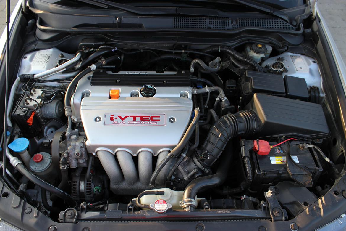 Honda Accord 2.4 i-VTEC Solgt! billede 14