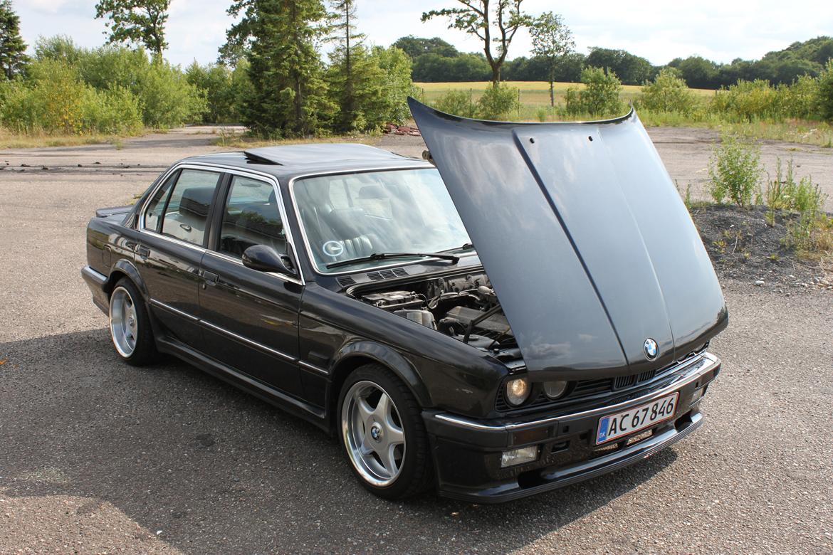 BMW E30 320I M-Tech 1 Tidl. bil billede 10