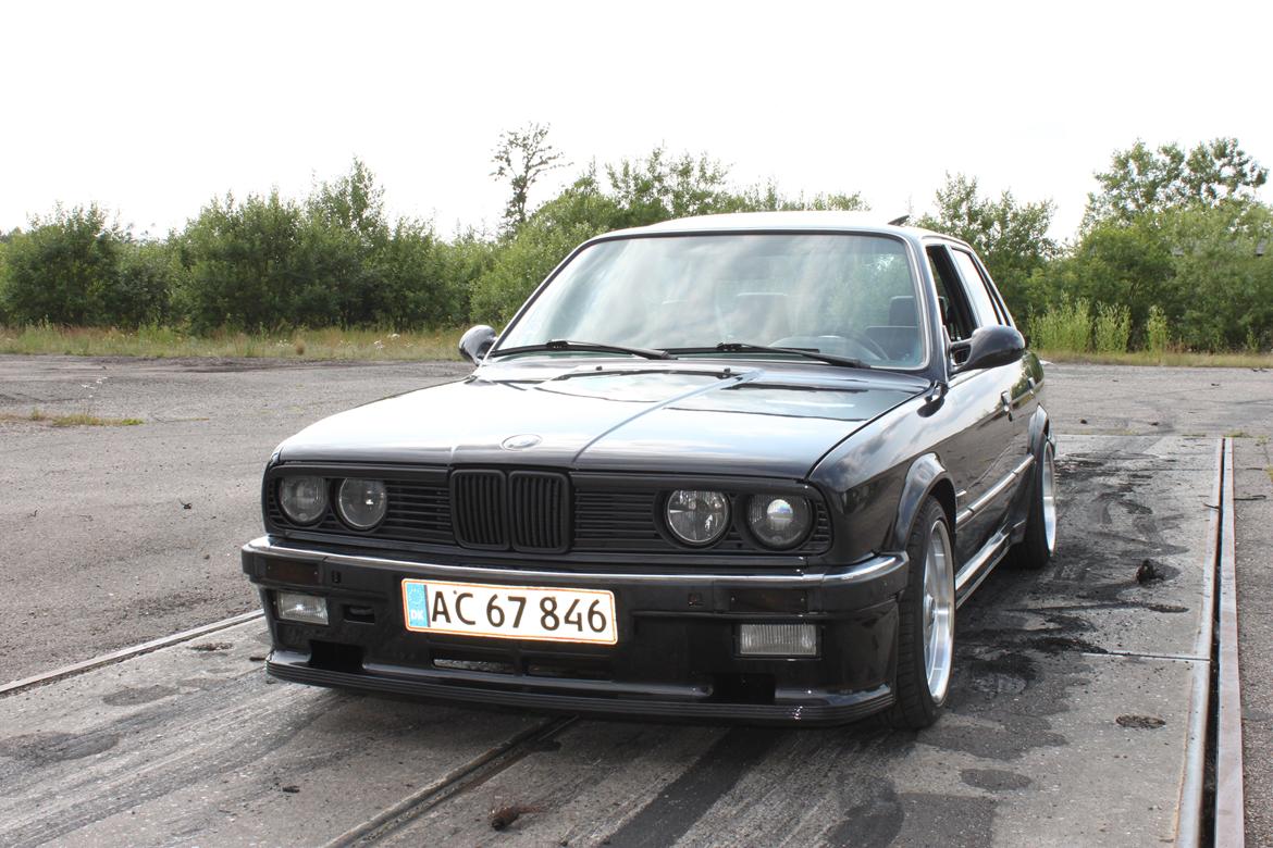 BMW E30 320I M-Tech 1 Tidl. bil billede 19