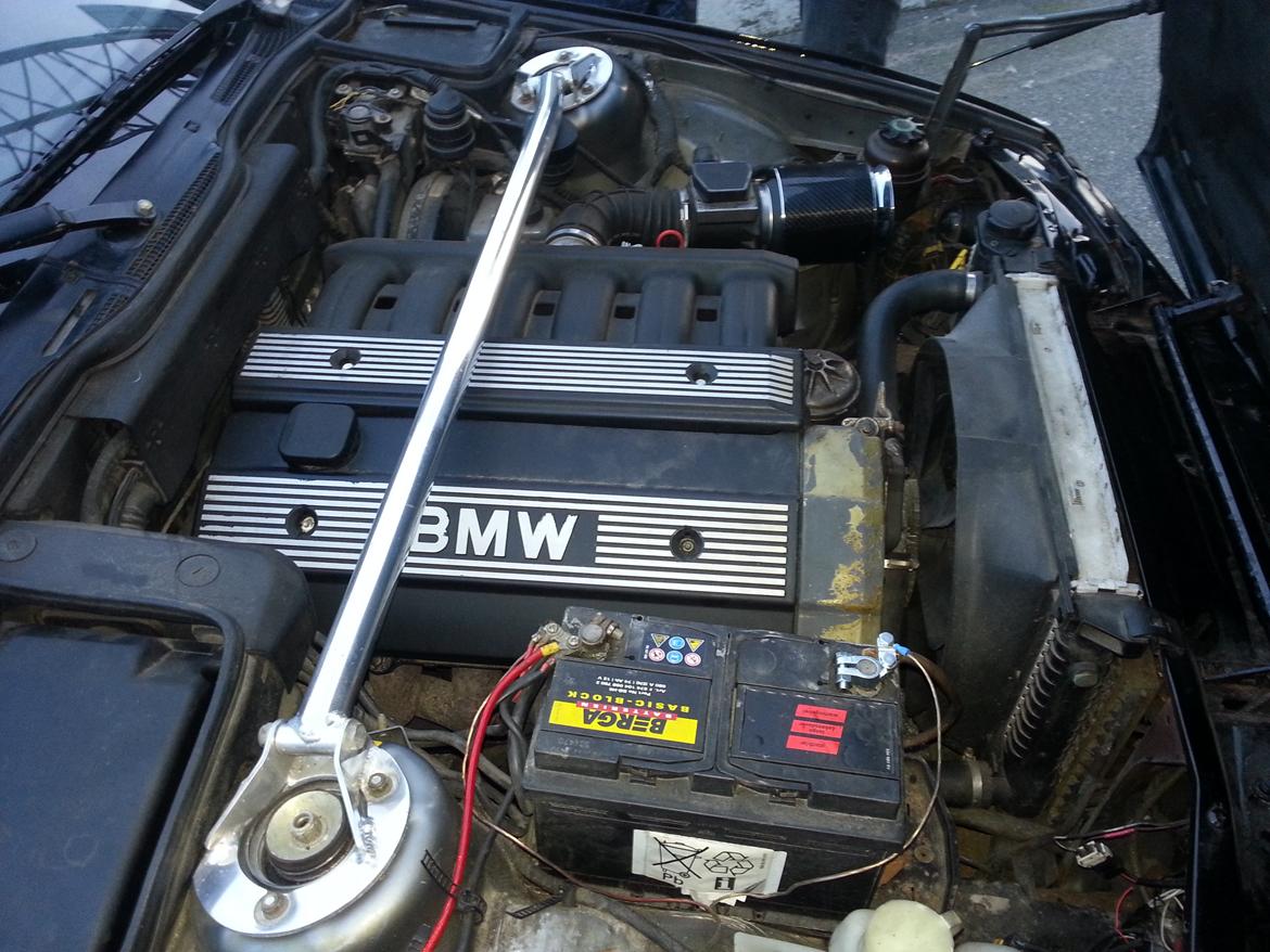 BMW E34 525i SOLGT- billede 3