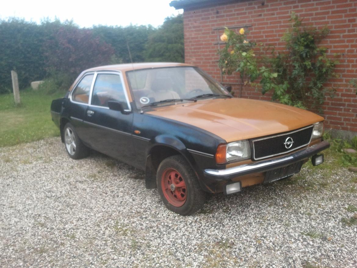 Opel Ascona B 1.6 S billede 1