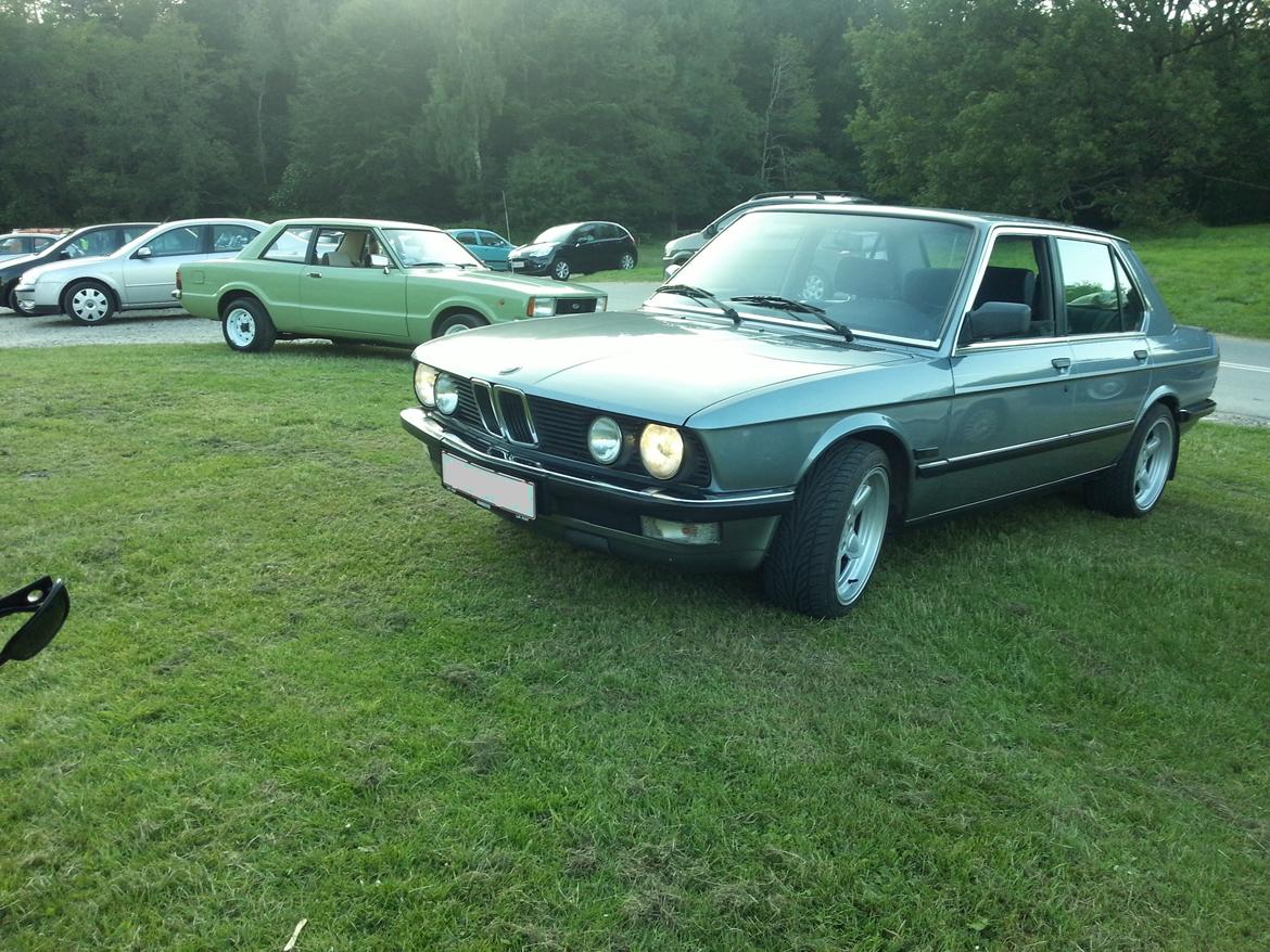 BMW E28 525i billede 5