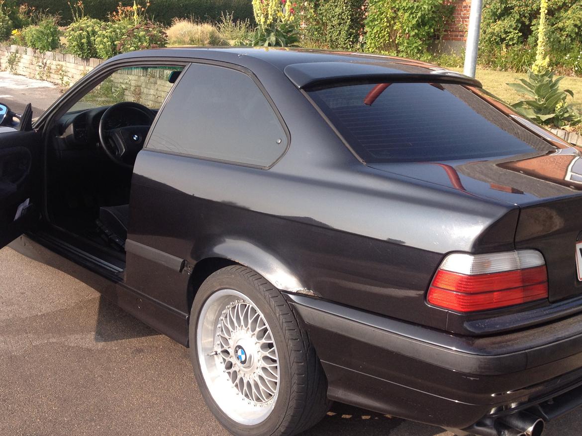 BMW E36 Coupé 1.8 IS billede 6