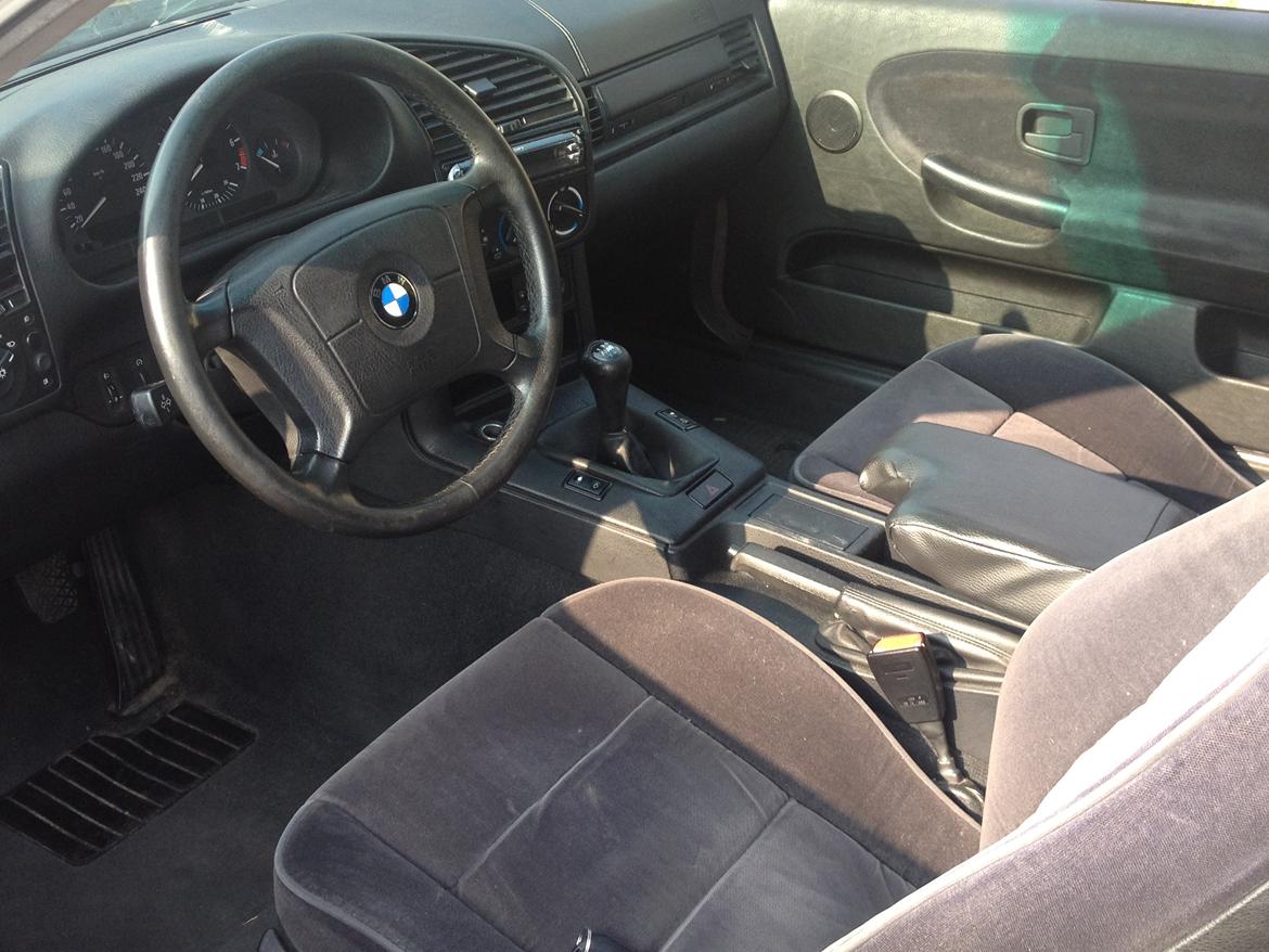 BMW E36 Coupé 1.8 IS billede 7