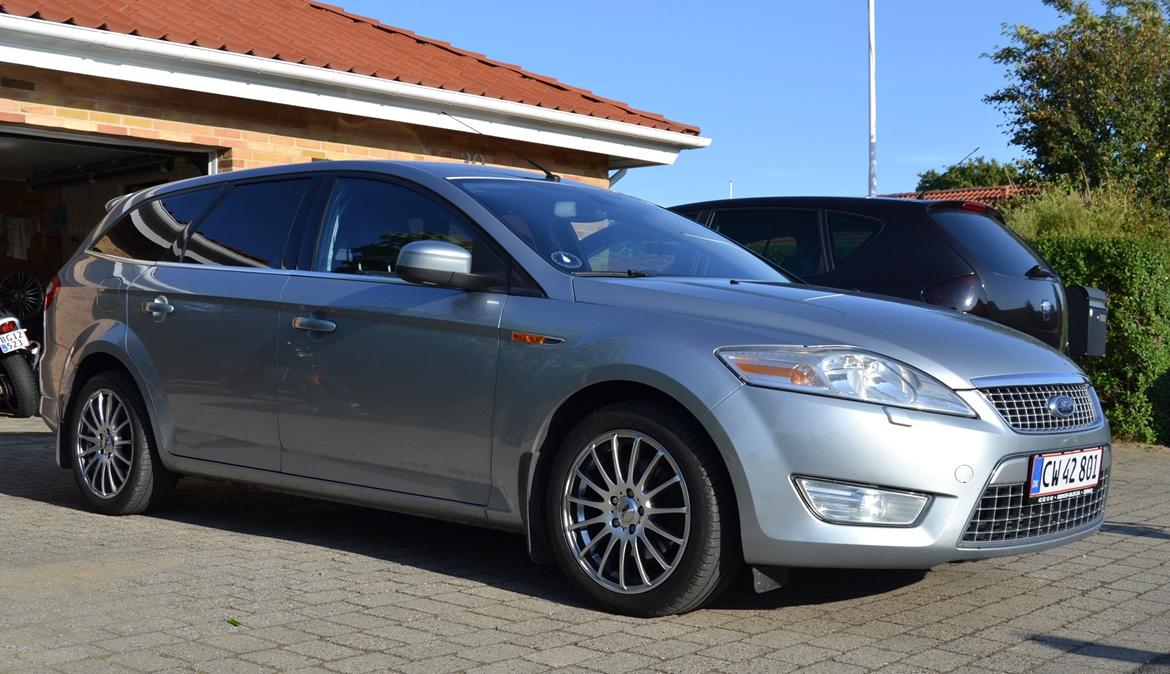 Ford mondeo 2 5