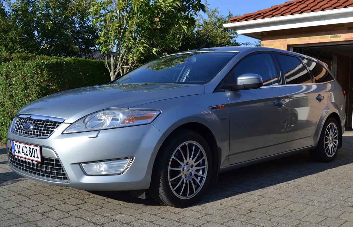 Ford mondeo 2 5