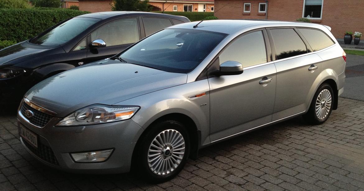 Ford Mondeo 2.5 20V Turbo Titanium Stc. billede 13