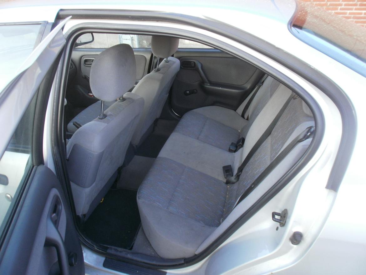 Nissan Primera P11 billede 18