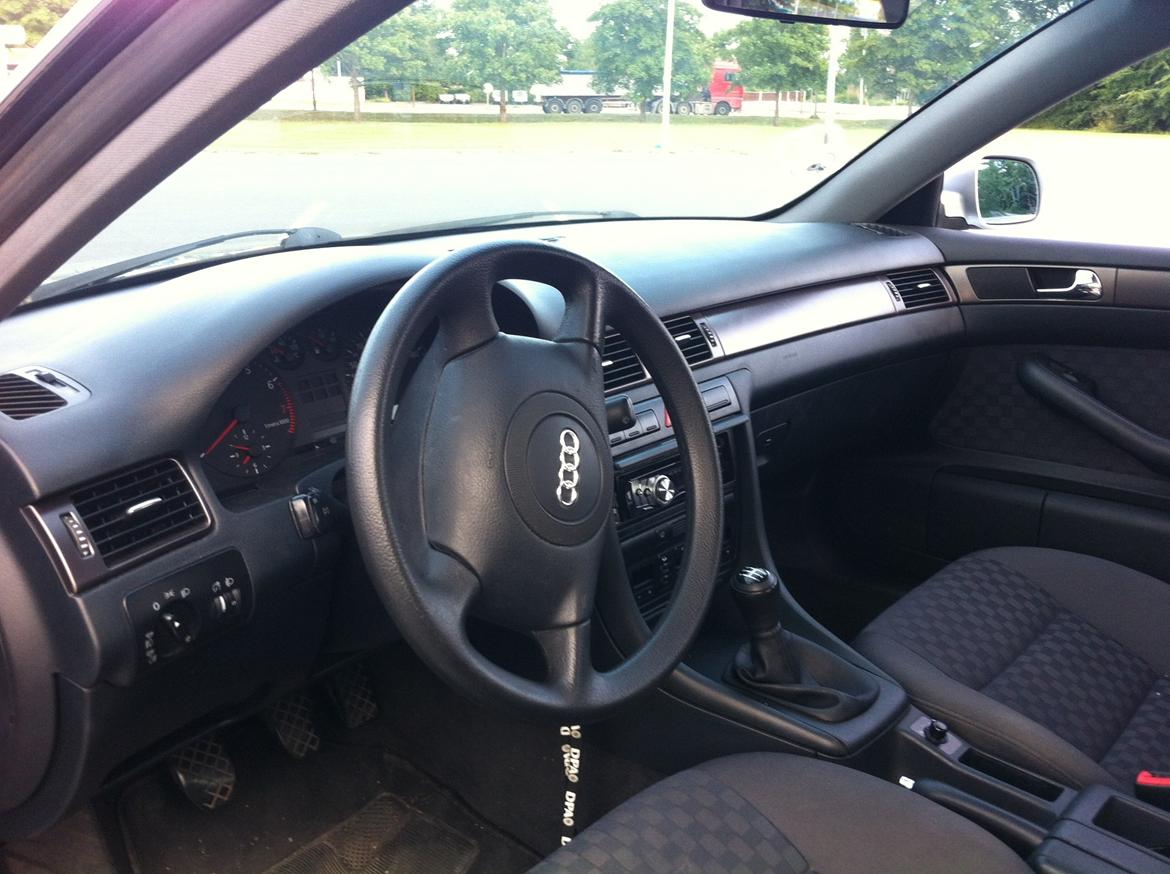 Audi A6 limousine billede 11