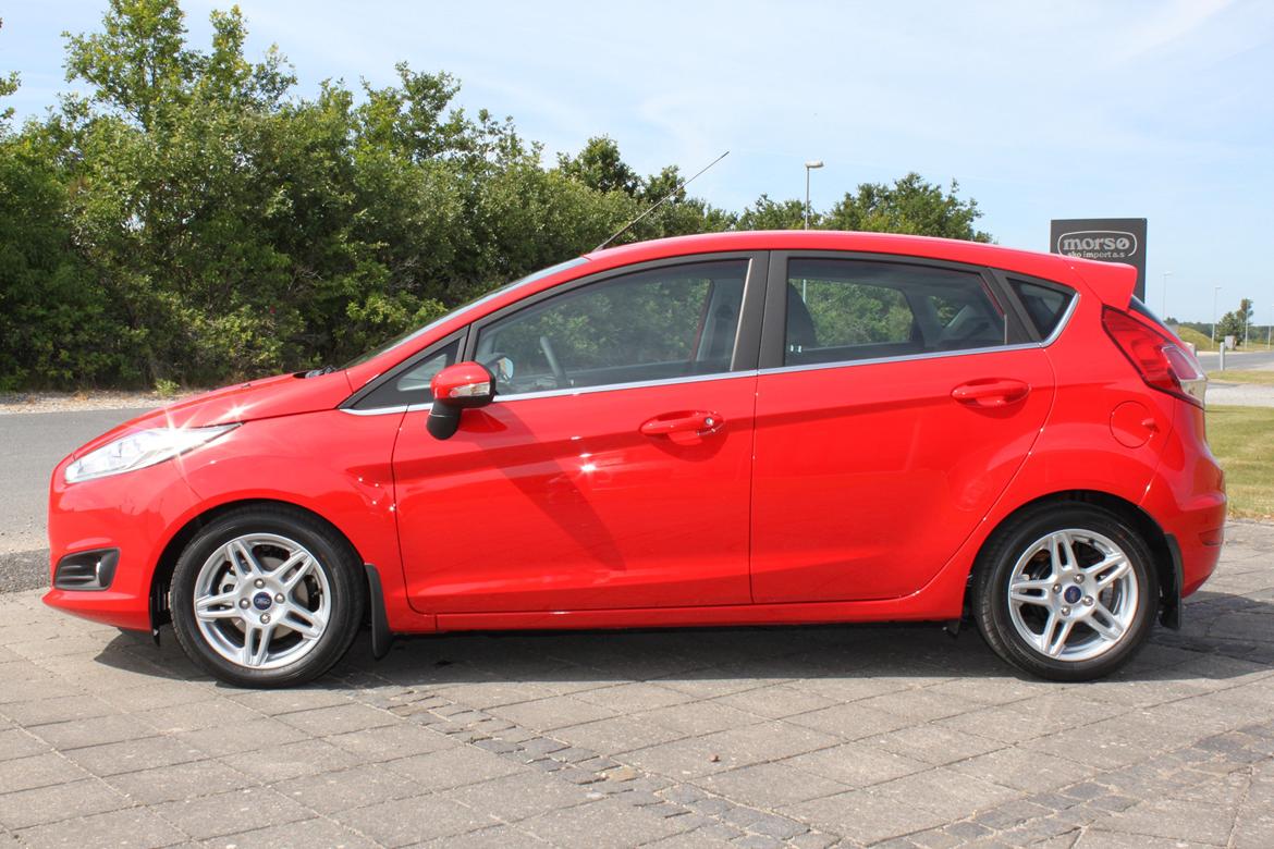Ford Fiesta Titanium 1,0 125 hk*Solgt* - Diskret sænkning
pyntede gevaldigt billede 1