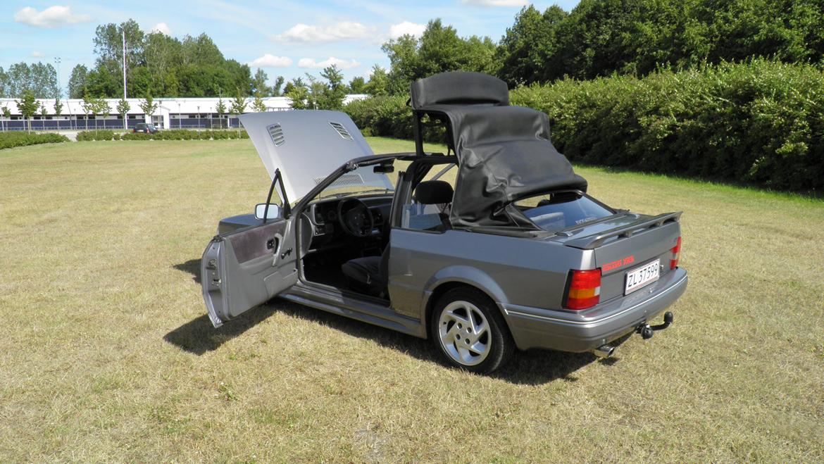 Ford Escort XR3i Cabriolet billede 17