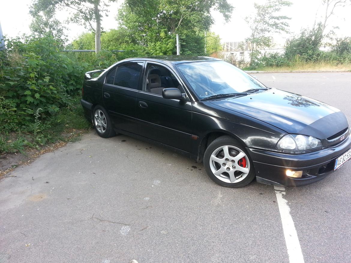 Toyota Avensis Blacktop billede 2