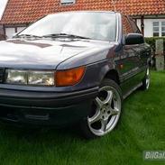 Mitsubishi  (SOLGT)      Lancer GLXi