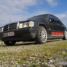 Mercedes Benz 190 TOTALSKADET