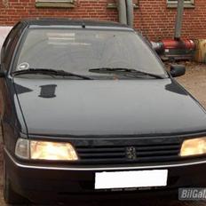 Peugeot 405 RIP 