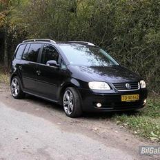 VW Touran 1,9 TDI HIGHLINE 